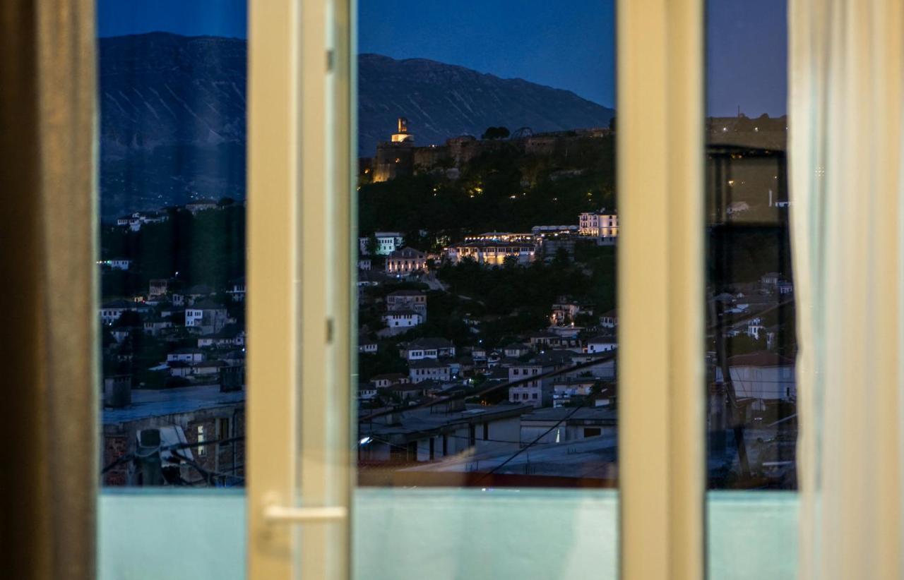 Patio Rooms Gjirokastër Esterno foto